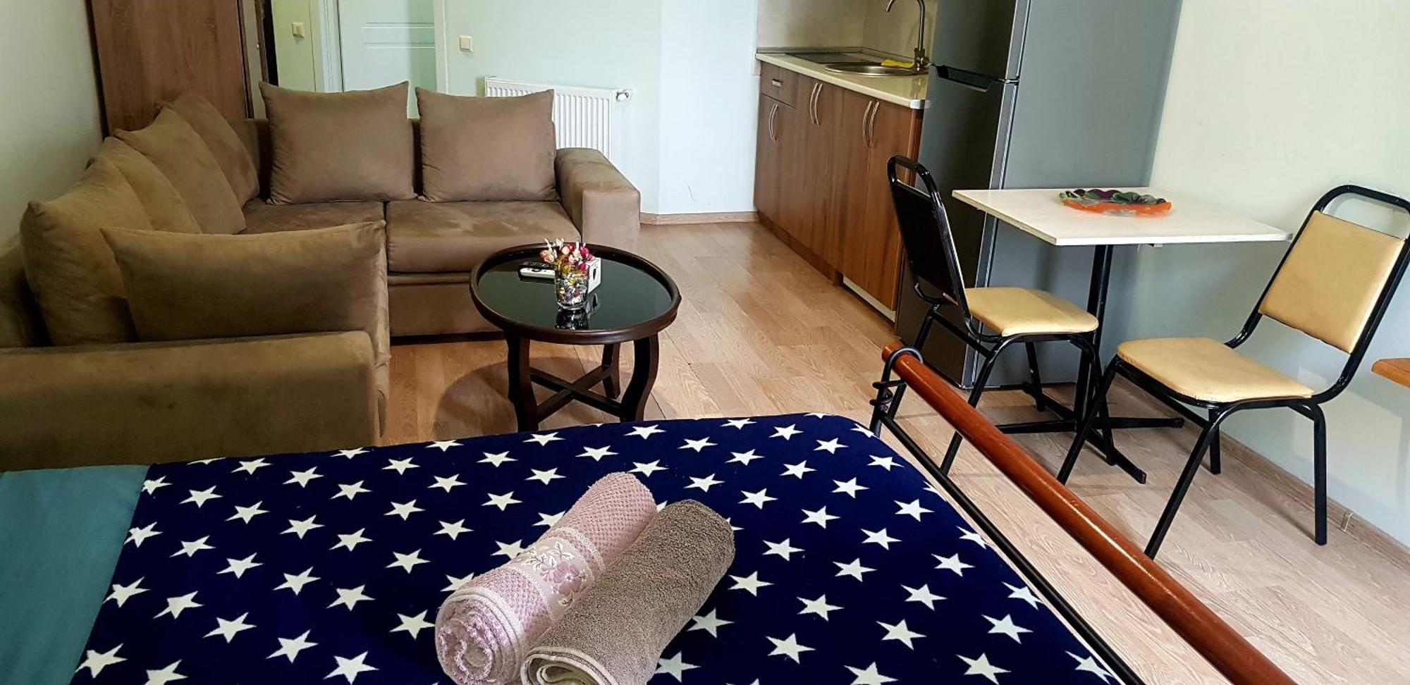 Apartment Alexidze Tbilisi Buitenkant foto